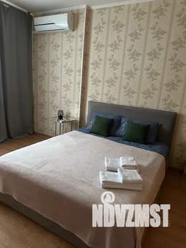 1-к квартира, посуточно, 48м2, 10/25 этаж