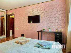 1-к квартира, посуточно, 50м2, 1/1 этаж