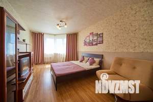 1-к квартира, посуточно, 72м2, 2/17 этаж