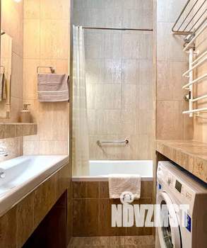 2-к квартира, посуточно, 55м2, 4/17 этаж