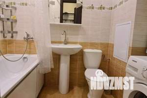 1-к квартира, посуточно, 30м2, 4/25 этаж