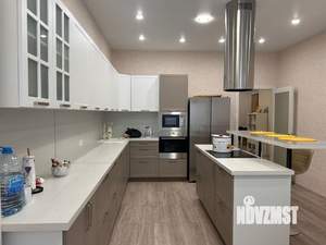 3-к квартира, на длительный срок, 122м2, 2/4 этаж