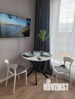 Студия квартира, посуточно, 23м2, 10/17 этаж