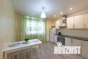 1-к квартира, посуточно, 55м2, 3/23 этаж