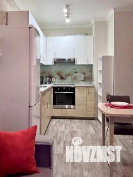 1-к квартира, посуточно, 36м2, 1/1 этаж