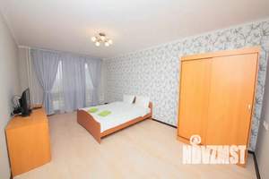 1-к квартира, посуточно, 64м2, 1/1 этаж