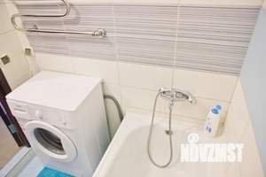 1-к квартира, посуточно, 44м2, 2/25 этаж