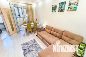 2-к квартира, посуточно, 64м2, 7/25 этаж