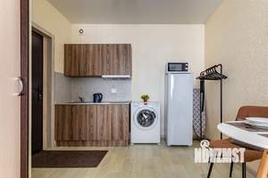 Студия квартира, на длительный срок, 18м2, 16/17 этаж