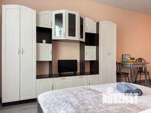 2-к квартира, посуточно, 50м2, 1/1 этаж