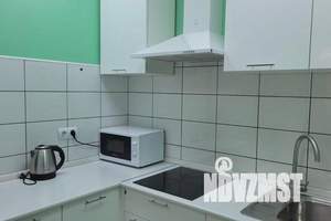 1-к квартира, посуточно, 35м2, 4/17 этаж