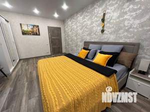 1-к квартира, посуточно, 52м2, 1/1 этаж