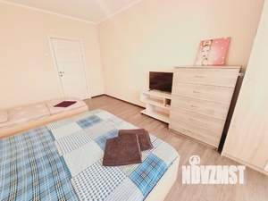 1-к квартира, посуточно, 42м2, 1/1 этаж