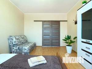 1-к квартира, посуточно, 50м2, 1/1 этаж