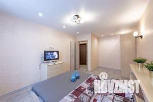 1-к квартира, посуточно, 55м2, 3/23 этаж