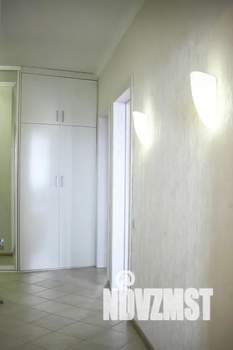 2-к квартира, посуточно, 60м2, 16/25 этаж