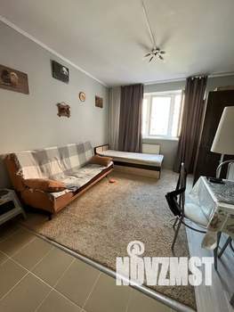 Студия квартира, посуточно, 35м2, 8/17 этаж