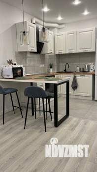 2-к квартира, посуточно, 38м2, 6/17 этаж