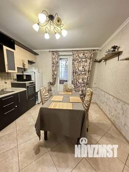 1-к квартира, на длительный срок, 50м2, 1/17 этаж