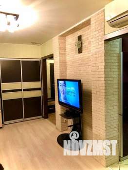 2-к квартира, посуточно, 50м2, 1/1 этаж