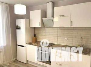 1-к квартира, на длительный срок, 40м2, 23/26 этаж