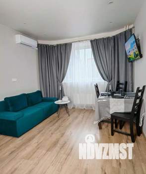 1-к квартира, посуточно, 40м2, 1/1 этаж