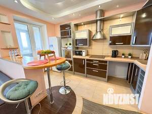 1-к квартира, посуточно, 37м2, 1/1 этаж