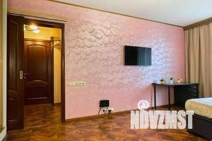 1-к квартира, посуточно, 50м2, 16/25 этаж