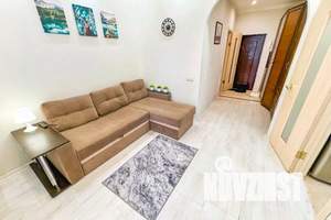 2-к квартира, посуточно, 64м2, 7/25 этаж