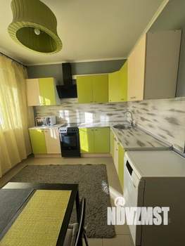 2-к квартира, на длительный срок, 65м2, 23/25 этаж