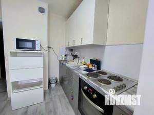 1-к квартира, посуточно, 38м2, 9/16 этаж