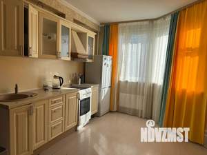 2-к квартира, посуточно, 41м2, 13/25 этаж