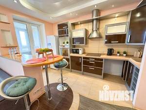 1-к квартира, посуточно, 37м2, 1/1 этаж