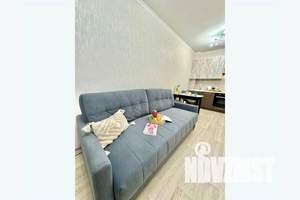 1-к квартира, посуточно, 40м2, 13/17 этаж