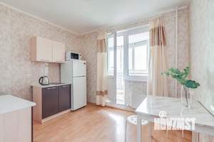 1-к квартира, посуточно, 47м2, 13/27 этаж