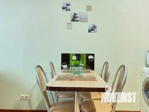 1-к квартира, посуточно, 50м2, 8/17 этаж