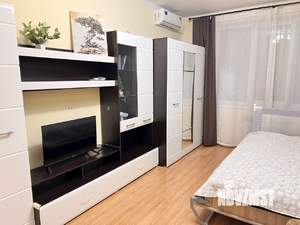 1-к квартира, посуточно, 43м2, 12/15 этаж