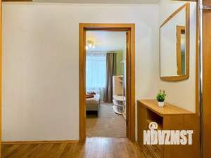 2-к квартира, посуточно, 55м2, 1/1 этаж