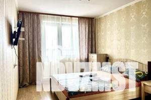 2-к квартира, посуточно, 55м2, 17/27 этаж