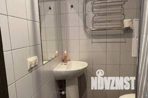 1-к квартира, посуточно, 40м2, 2/10 этаж