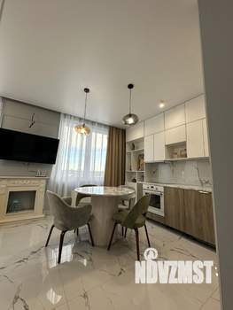 Студия квартира, посуточно, 38м2, 5/15 этаж