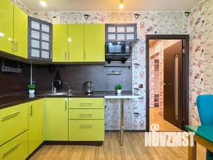 1-к квартира, посуточно, 50м2, 1/1 этаж