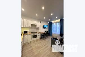 1-к квартира, посуточно, 37м2, 10/17 этаж
