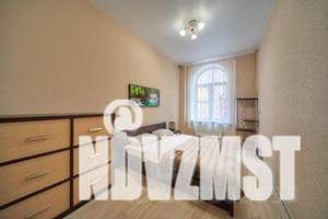 2-к квартира, посуточно, 56м2, 4/10 этаж