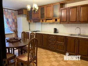 3-к квартира, на длительный срок, 100м2, 3/5 этаж