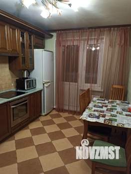 1-к квартира, на длительный срок, 52м2, 8/17 этаж