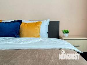 2-к квартира, посуточно, 50м2, 1/1 этаж