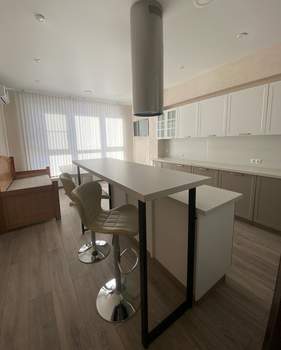 3-к квартира, на длительный срок, 120м2, 2/5 этаж