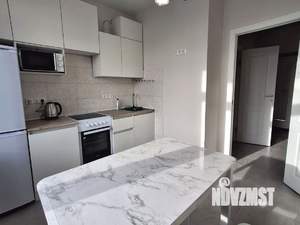 1-к квартира, посуточно, 40м2, 9/9 этаж