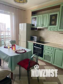 1-к квартира, посуточно, 45м2, 14/25 этаж